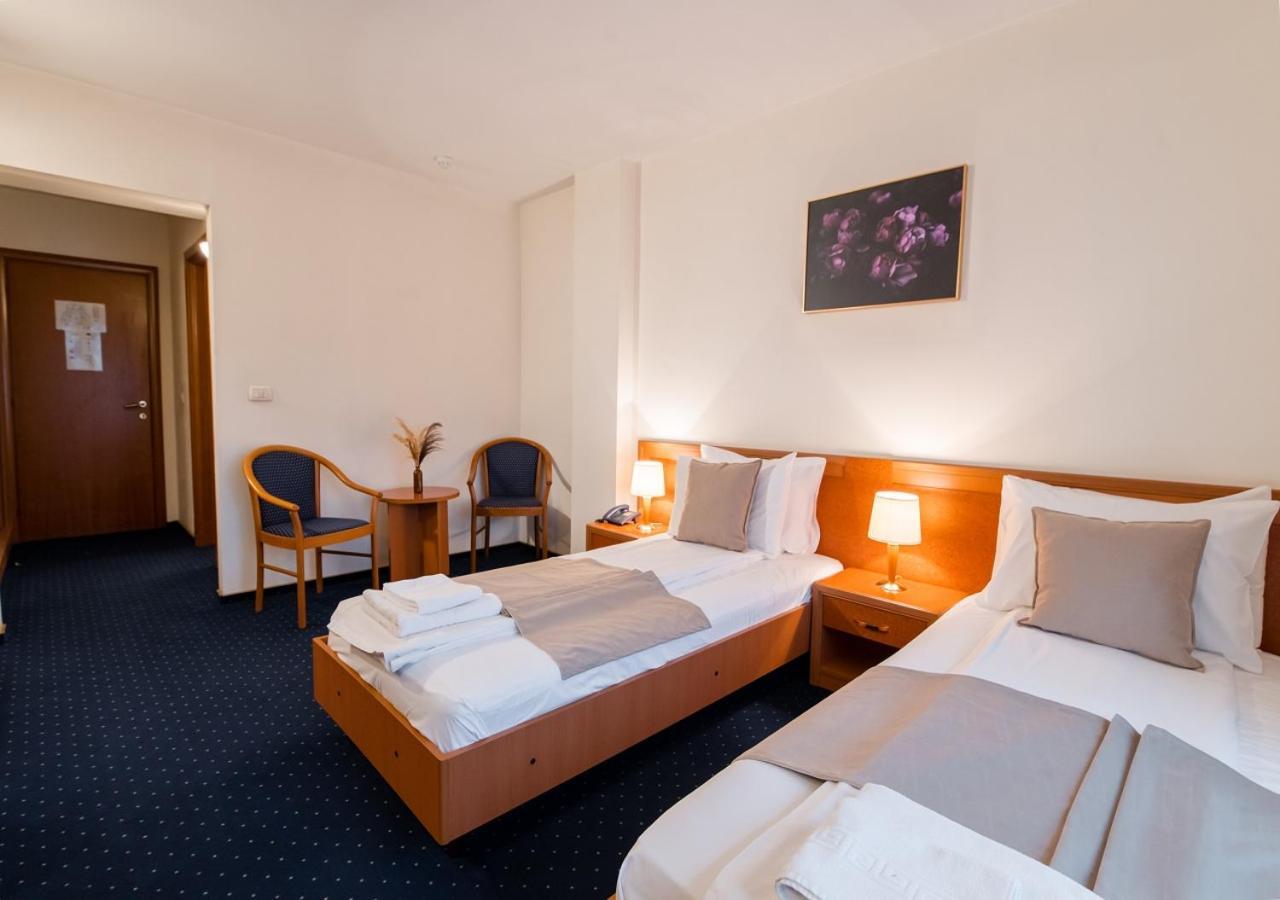 Hotel Excelsior Timisoara Bagian luar foto