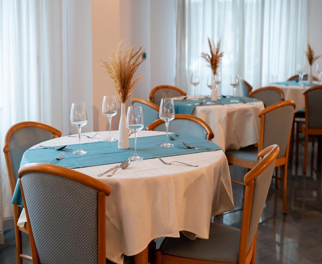 Hotel Excelsior Timisoara Bagian luar foto