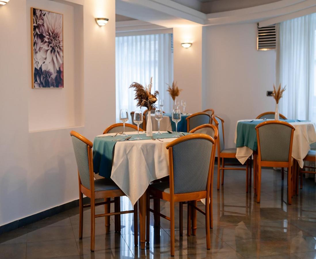 Hotel Excelsior Timisoara Bagian luar foto