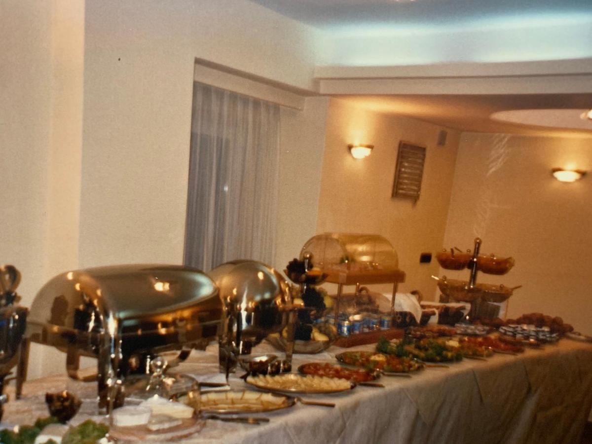 Hotel Excelsior Timisoara Bagian luar foto